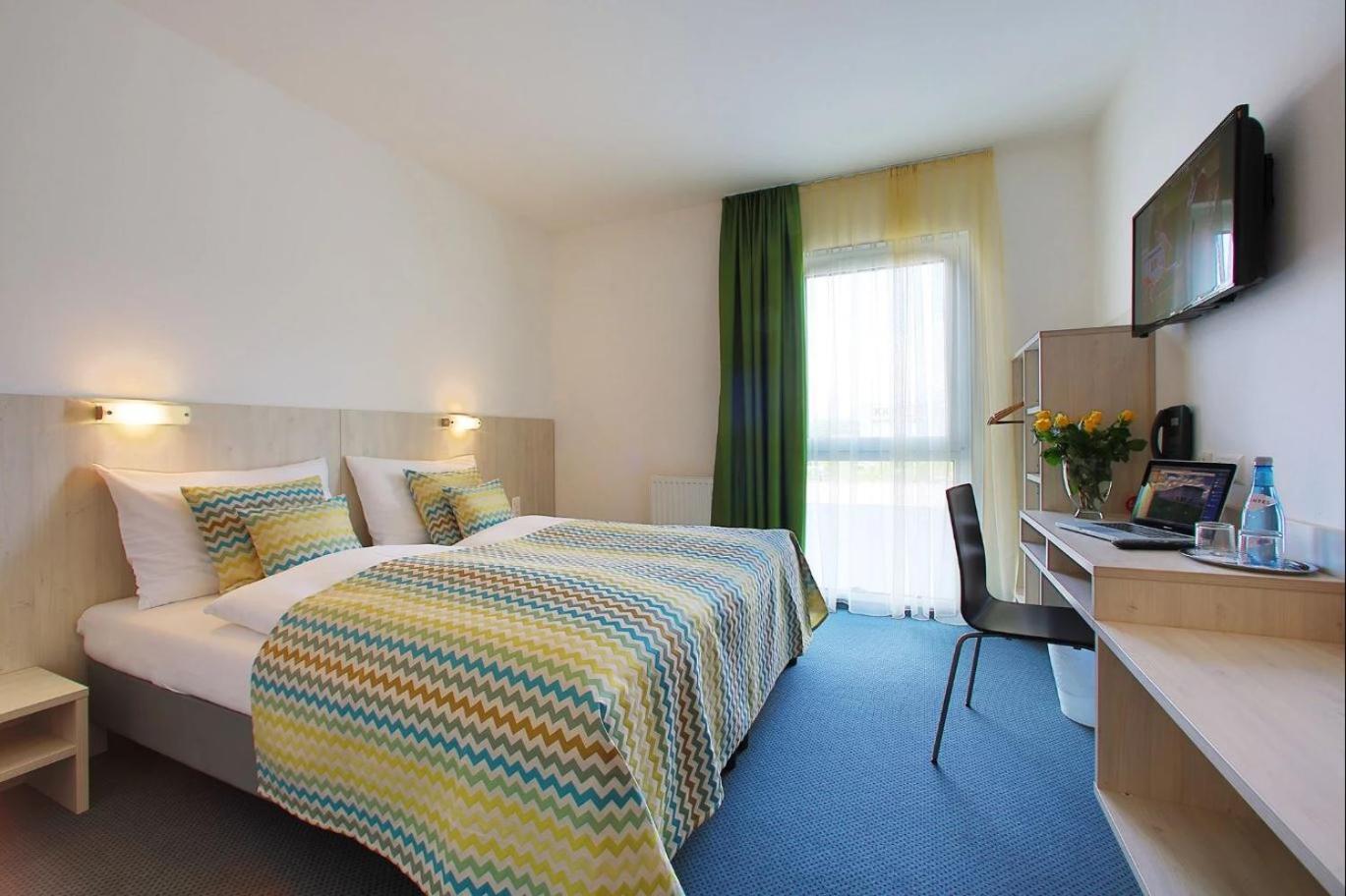 Best Sleep Hotel Spielberg Bei Knittelfeld Exteriör bild